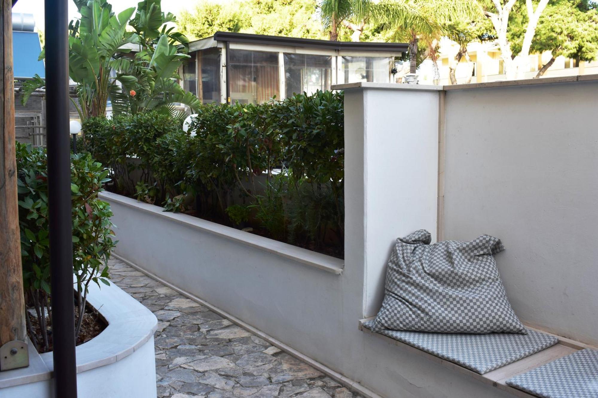 Art Village Residence Bisceglie Exteriér fotografie